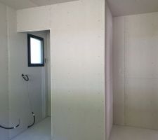La salle d eau dans la chambre d'ami