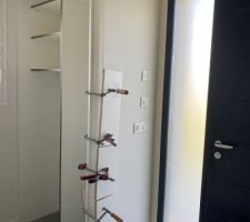 Placard entrée in progress