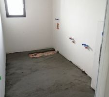 Pr&eacute; chape salle de bain