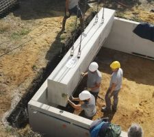 Installation d'une des banquettes