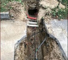 La pr&eacute;paration du terrain est en cours et notamment le raccordement en eau du terrain !