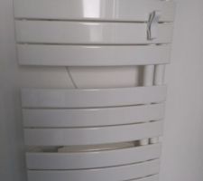 S&egrave;che-serviettes : objectif cacher le fil...