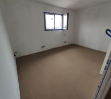 Chape liquide faite par TECHNISOL.
8cm