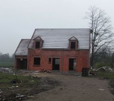 La maison sous la neige