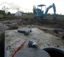 Fosse septique béton 4000L avec lit filtrant 30M2 sur 70cm de sable et 20 de cailloux