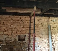 Poutre ancienne trémie