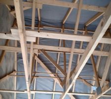 Couverture : vue intérieure garage