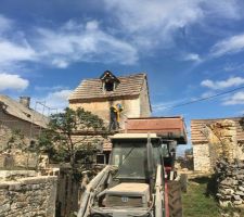 Four &agrave; pain en cours de sablage