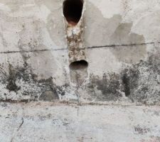 Poteau sans portail attache basse