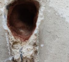 Poteau sans portail attache basse