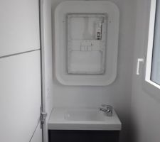 Raccordement du miroir &eacute;clair&eacute;