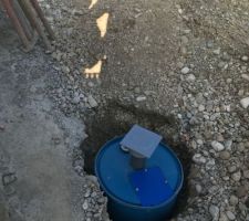 Préparation de 2 regards d'évacuation d'eaux vers la terre