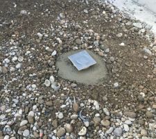 Préparation de 2 regards d'évacuation d'eaux vers la terre