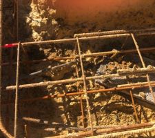 Ferraillage de fondation dans la boue