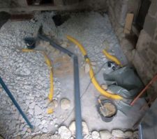 Juin 2020 : Tranchée évacuations PVC 
Photos tirées de l'épisode 21 de - La rénovation de Koggy - https://bit.ly/KoggyEP21