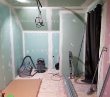 Salle de bain suite parentale en cours...