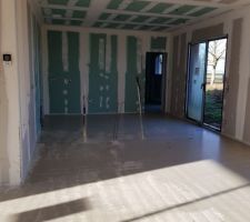 Chape fluide étage et RDC coulée