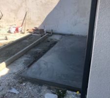 Dalle beton devant le garage