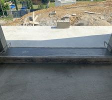 Seuil baie vitrée salon