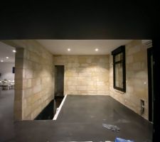 L'entrée après reprise de la pierre