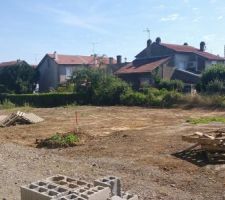 Voila pour le terrain, plus qua attendre la suite