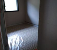Préparation pour le chauffage au sol et la chape.