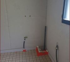 Préparation pour le chauffage au sol et la chape.