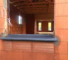 Pose des appuis de fen&ecirc;tres