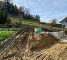 Remblai de finitions en cours c&ocirc;t&eacute; sud