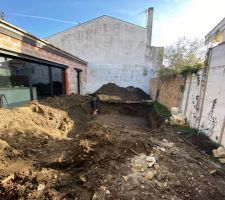 Le terrassement de la piscine terminé!