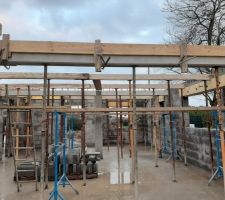 La dalle de l'&eacute;tage se pr&eacute;pare