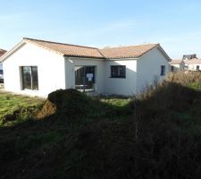Vue de la maison enduite Sud-Est.