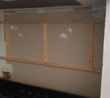 Le fond de hotte a &eacute;t&eacute; demont&eacute;.