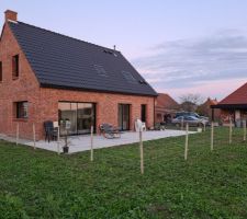 Grillage temporaire afin de r&eacute;cup&eacute;rer notre chien