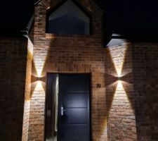 Eclairage de la porte d'entrée