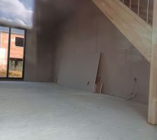 Pour info, à cette étape, l'intérieur parait toujours vachement plus petit, c'est normal.