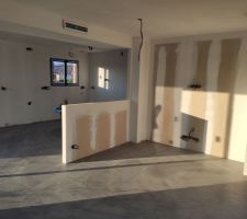 Carreaux en 60x60 achetés chez la maison du carrelage et du sanitaire à Balma.
Super conseils, super prix.
Que du bon !