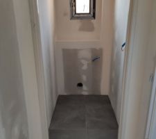 Carreaux en 60x60 achetés chez la maison du carrelage et du sanitaire à Balma.
Super conseils, super prix.
Que du bon !