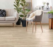 Voici le carrelage que nous avons choisi pour tout le rdc. 
Ref Mywood Beige distribué chez Carrelage ROGER