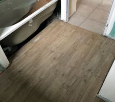 Carrelage imitation parquet