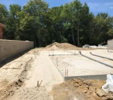 Fondations : 3 rangs dont 2 enterrées