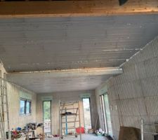 Mise en place de l?isolation sous toiture Euromac2 23cm