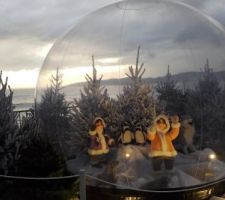 A Saint Raph, la distanciation sociale se retrouve dans les décos de Noël