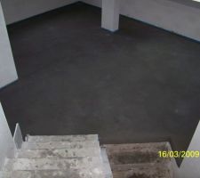 Encore chape salle de jeux vue de l'étage des chambres