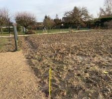 Notre terrain...500 m2 constructible et 500 autres pour le loisir :)