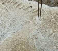 Semelle et ses fissures...pas d'inquiétude (?) c'est normal...dit il !