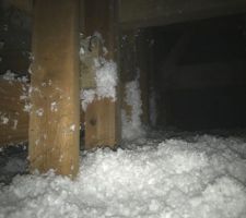 Bonjour,

Doit-il y avoir un pare vapeur entre le plancher bois aggloméré et la laine de verre soufflée ? La hauteur mini avec la toiture fibre-ciment est de1m.

Cdlt.