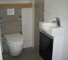 Wc du bas presque fini ...il ne manque que la tablette