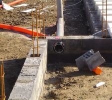 Tiens une petite fissure lors de la pose du conduit.A surveiller