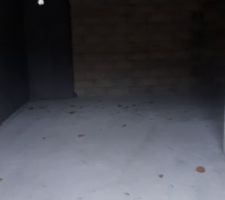 Sous-sol vu de l'entrée du garage avec imperméabilisation des côtés est et ouest